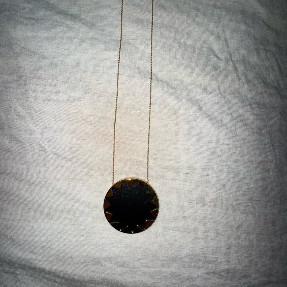 House of Harlow 1960 starburst pendant necklace